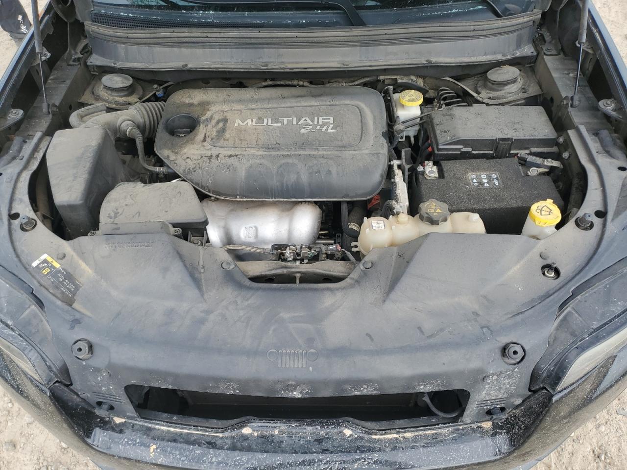 2019 Jeep Cherokee Latitude Plus VIN: 1C4PJLLB0KD176522 Lot: 85362265