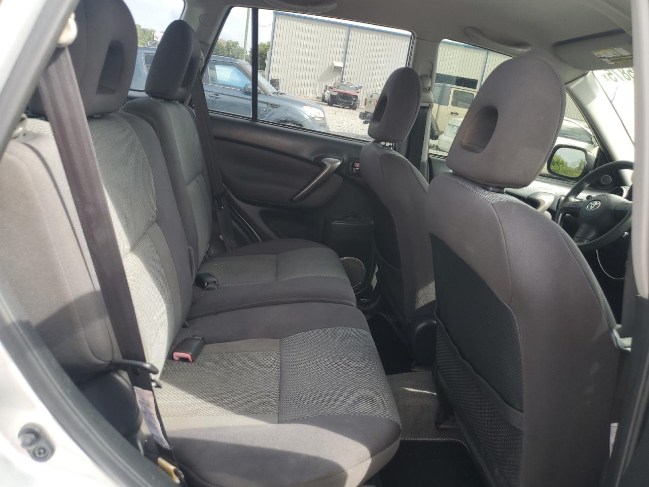 2005 Toyota Rav4 VIN: JTEGD20V250082682 Lot: 85595875