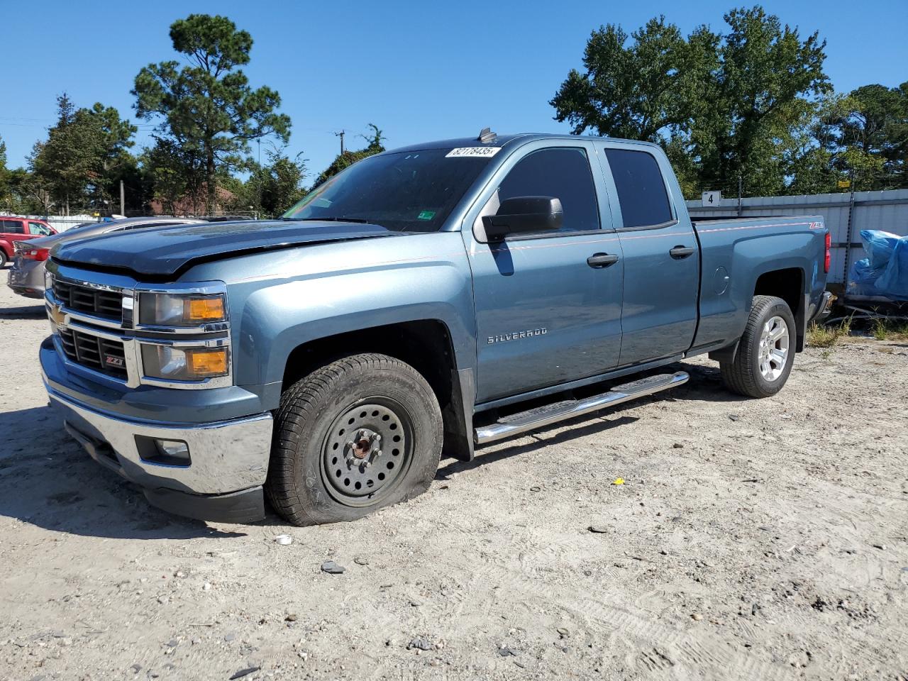 2014 Chevrolet Silverado C1500 Lt VIN: 1GCRCREC3EZ261325 Lot: 82178435