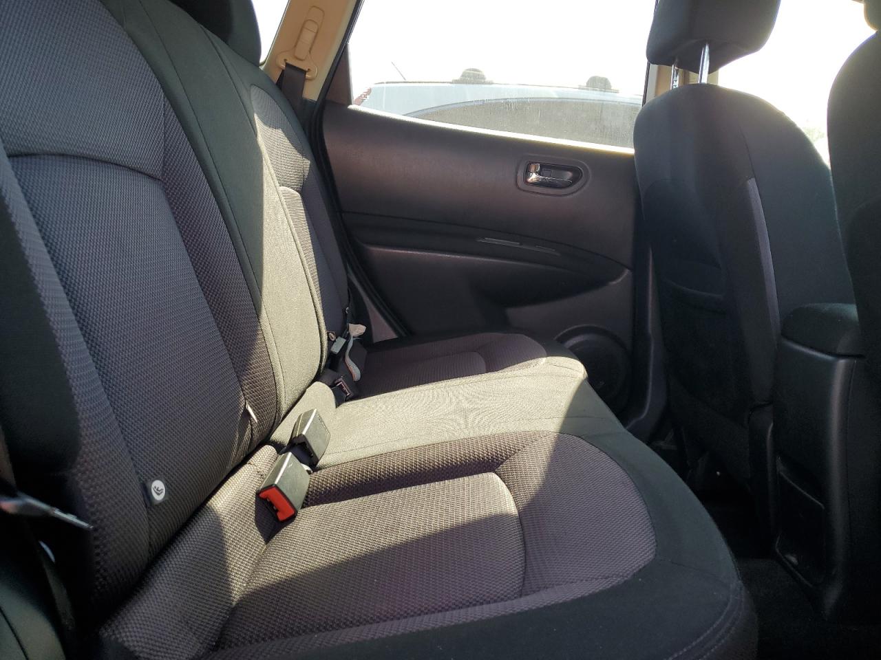 2011 Nissan Rogue S VIN: JN8AS5MV4BW666719 Lot: 81889855