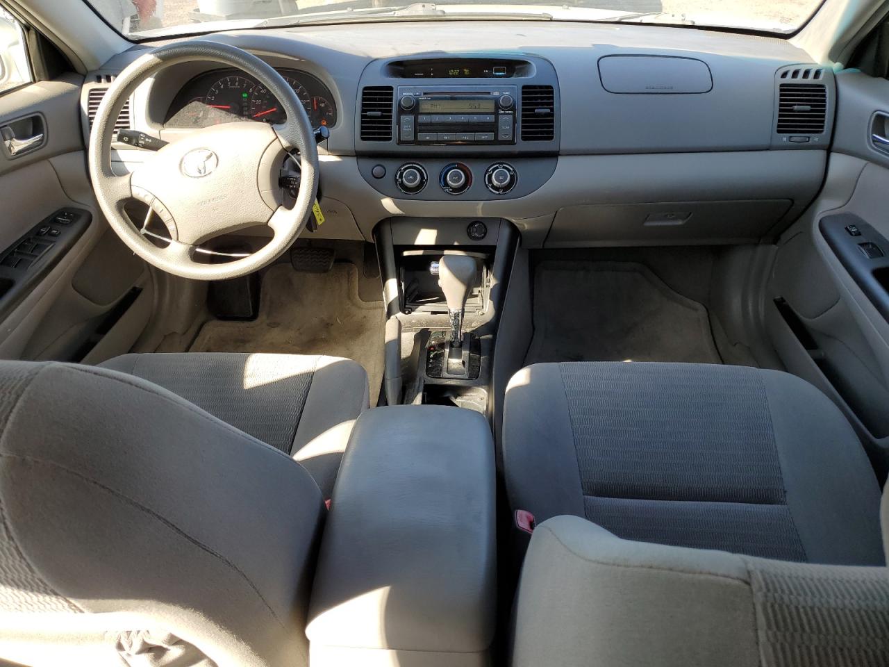 2005 Toyota Camry Le VIN: 4T1BE30K65U576040 Lot: 85905805