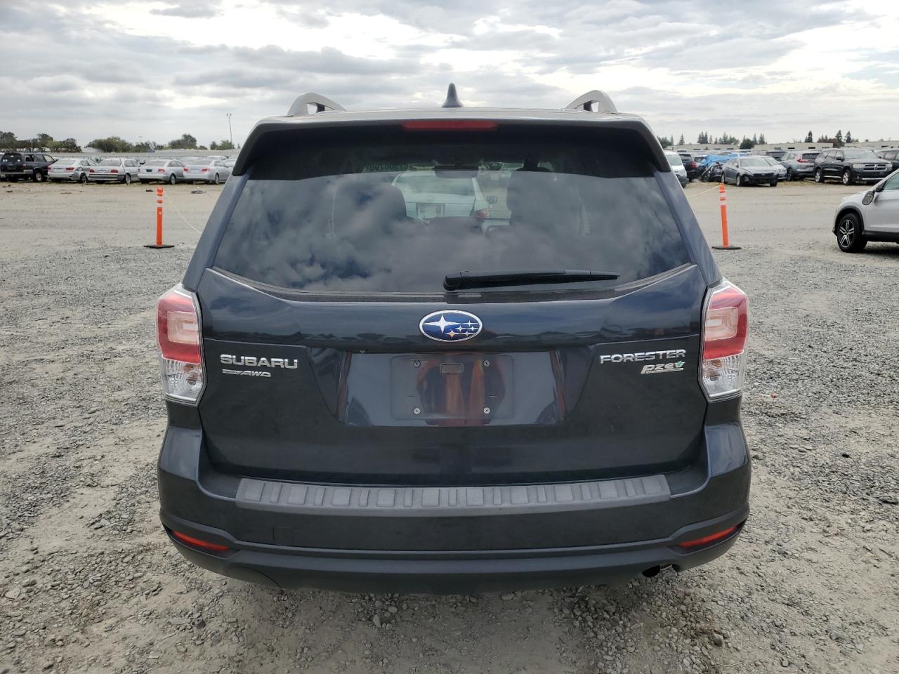 2017 Subaru Forester 2.5I Premium VIN: JF2SJAEC2HH516440 Lot: 87306795