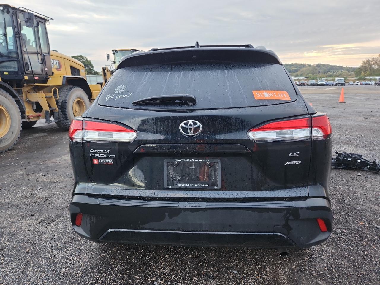 2023 Toyota Corolla Cross Le VIN: 7MUBAABG1PV045676 Lot: 82246245