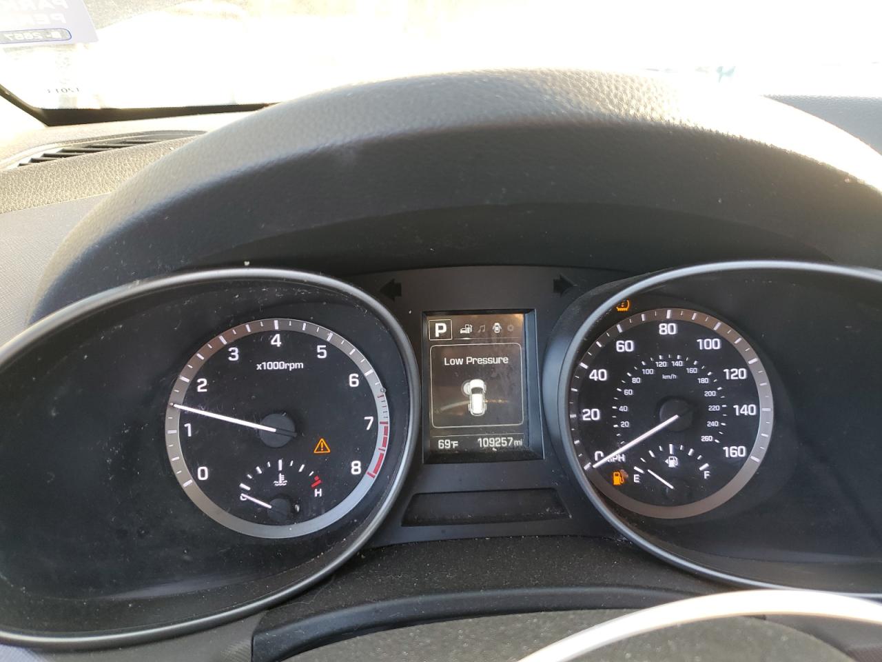 2017 Hyundai Santa Fe Se VIN: KM8SM4HFXHU217262 Lot: 82129415