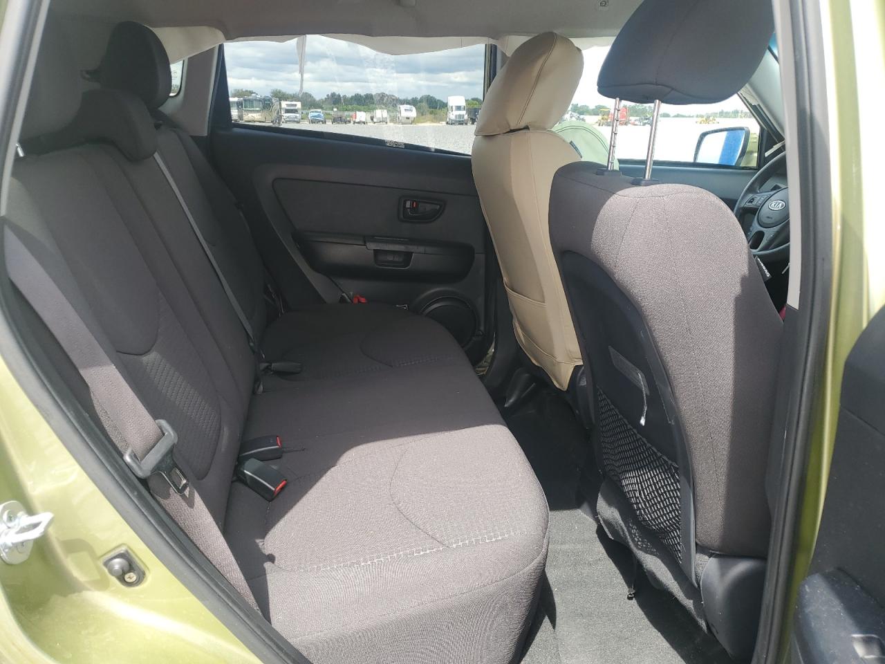 2012 Kia Soul VIN: KNDJT2A52C7457793 Lot: 82002395