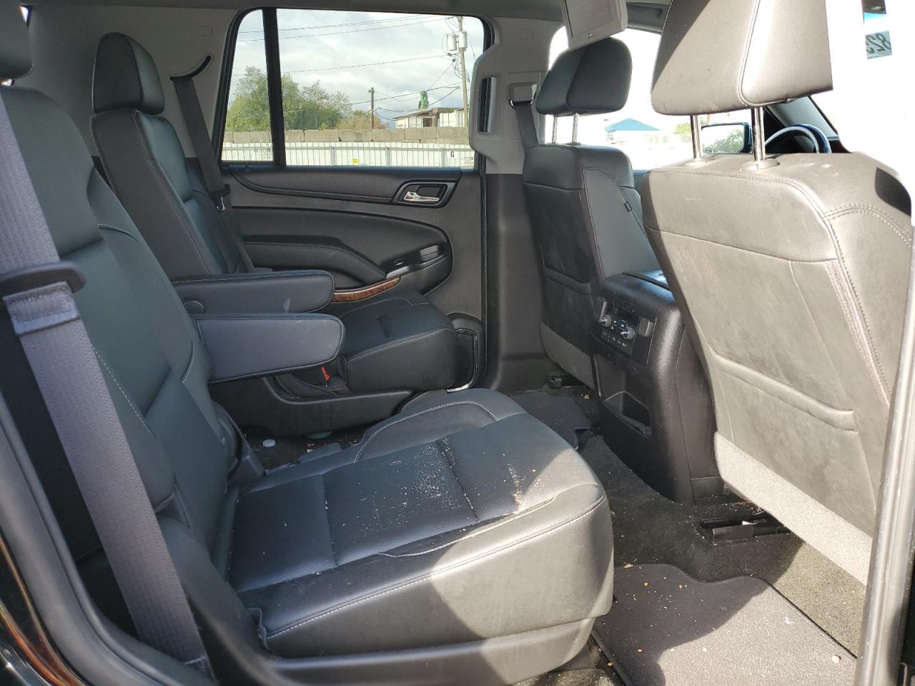 2018 Chevrolet Tahoe K1500 Premier VIN: 1GNSKCKC7JR223765 Lot: 82515585