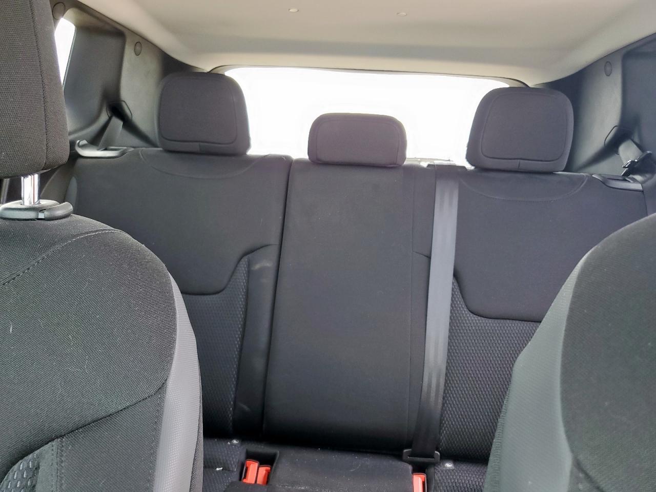 2018 Jeep Renegade Latitude VIN: ZACCJABB7JPG88833 Lot: 85779845