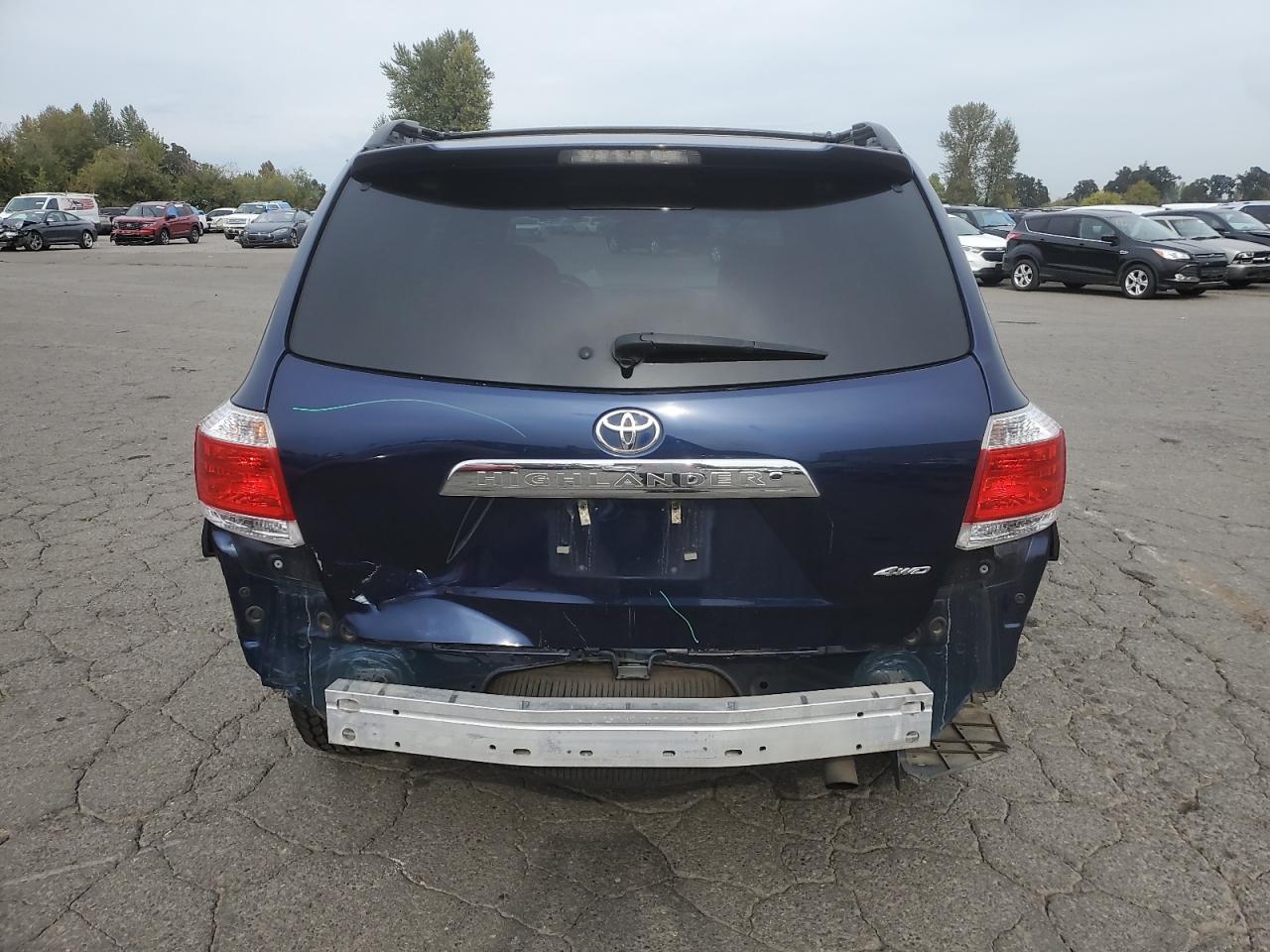 2013 Toyota Highlander Base VIN: 5TDBK3EH8DS191267 Lot: 85548305