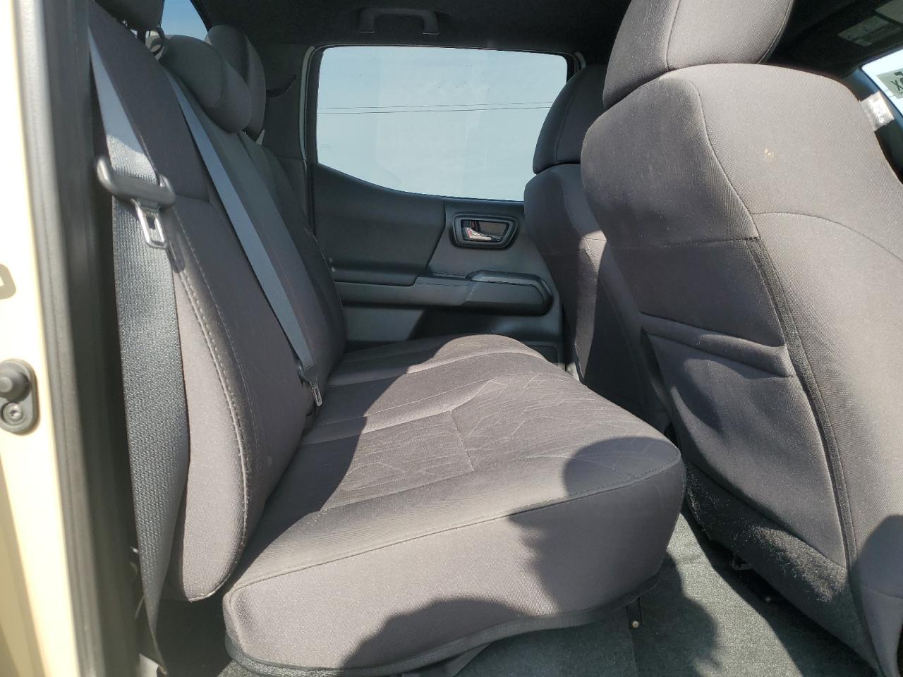 2016 Toyota Tacoma Double Cab VIN: 3TMCZ5AN6GM031870 Lot: 85183675