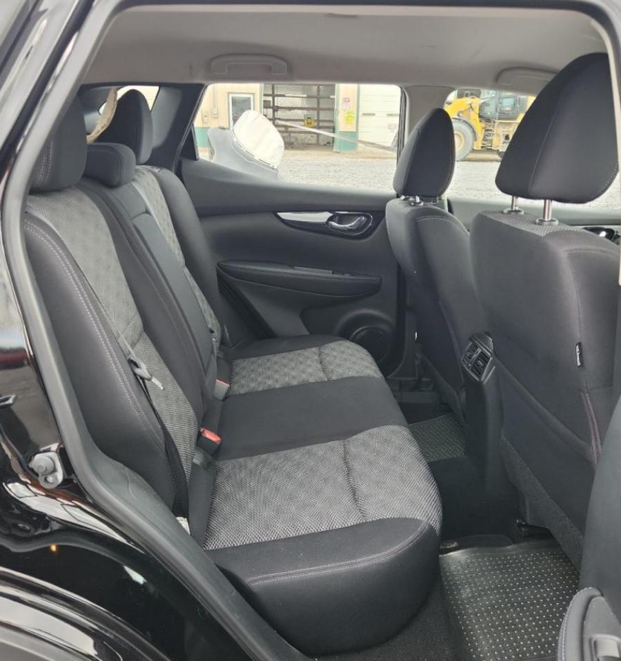 2018 Nissan Rogue Sport S VIN: JN1BJ1CR3JW206923 Lot: 82388005