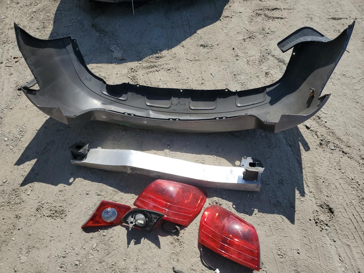 2014 Nissan Rogue Select S VIN: JN8AS5MT4EW102295 Lot: 82236255