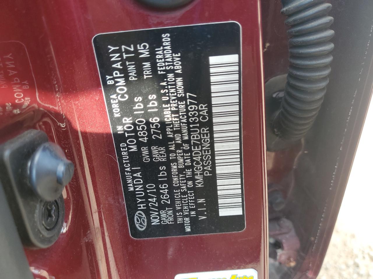 2011 Hyundai Genesis 3.8L VIN: KMHGC4DE7BU133977 Lot: 81921585