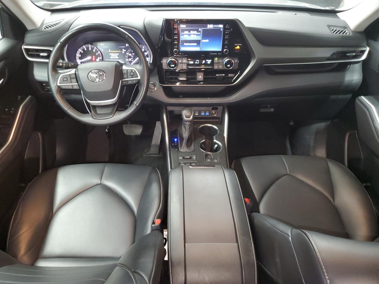 2022 Toyota Highlander Xle VIN: 5TDGZRBH2NS240716 Lot: 81997245