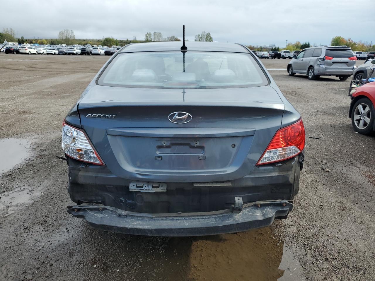 2013 Hyundai Accent Gls VIN: KMHCT4AE6DU405571 Lot: 85315475