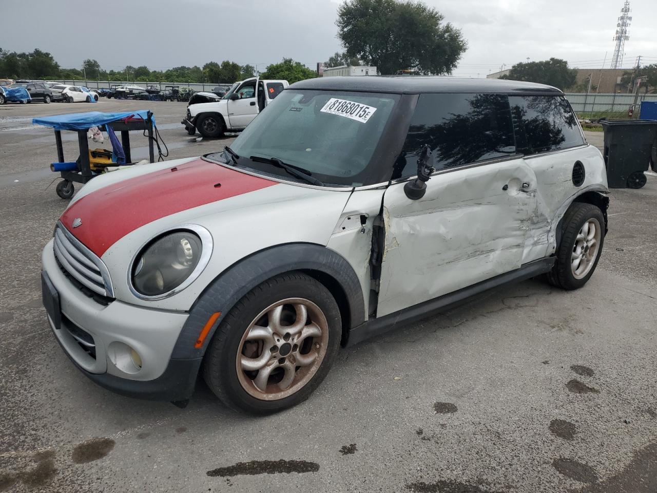 Vehicle photo