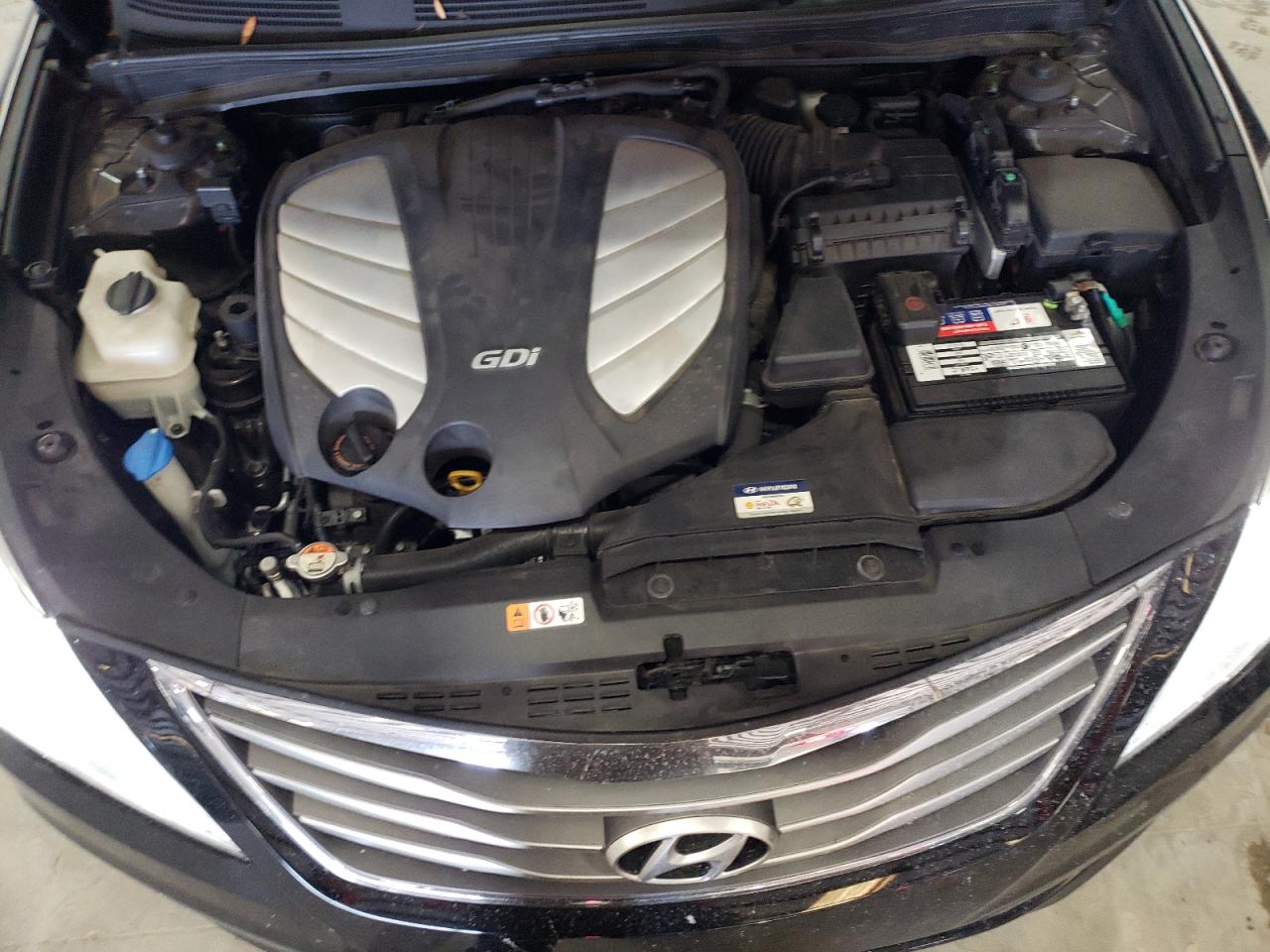 2017 Hyundai Azera Limited VIN: KMHFH4JG3HA583140 Lot: 86318055