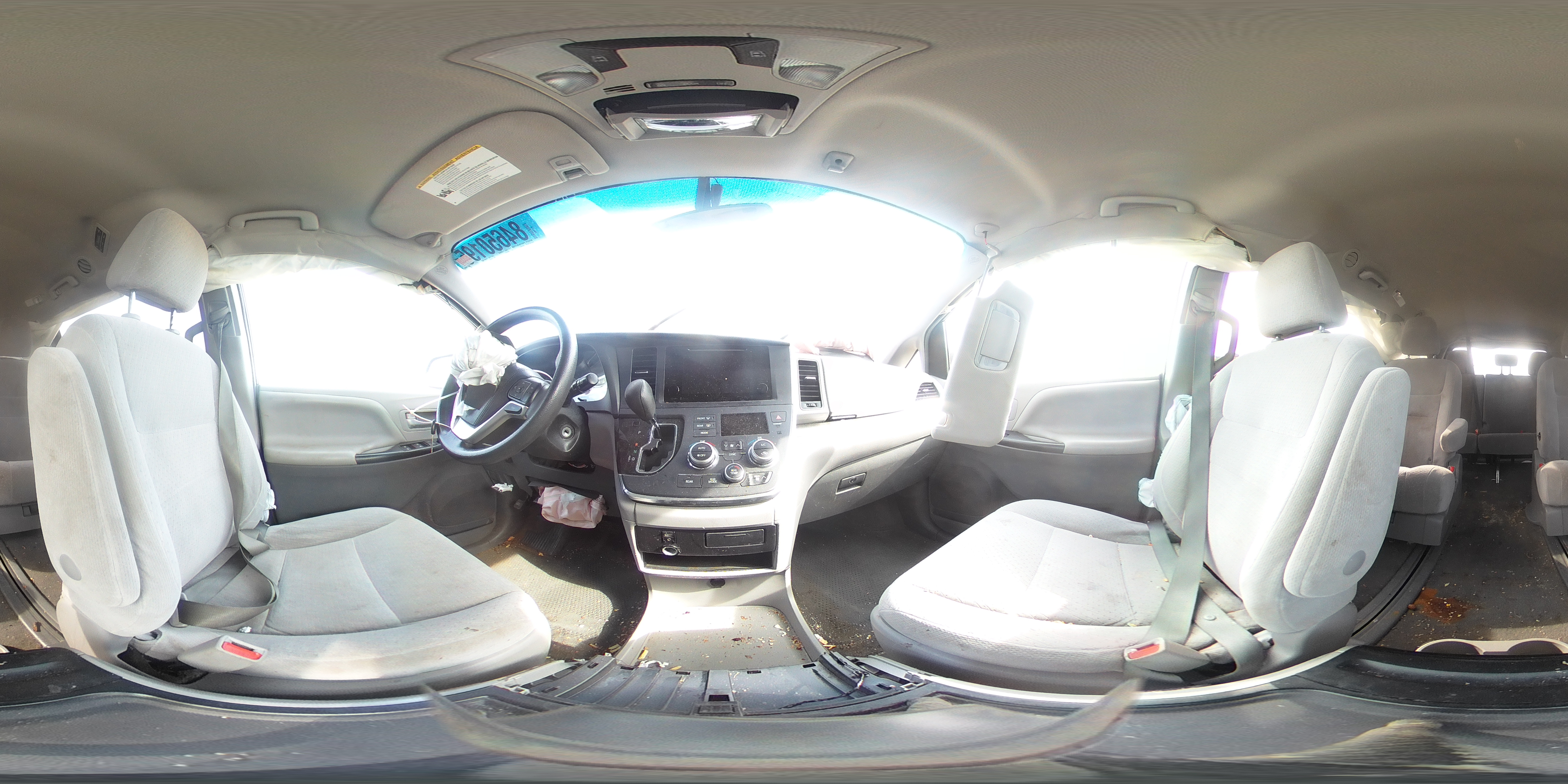 2015 Toyota Sienna Le VIN: 5TDJK3DC6FS096808 Lot: 84650195