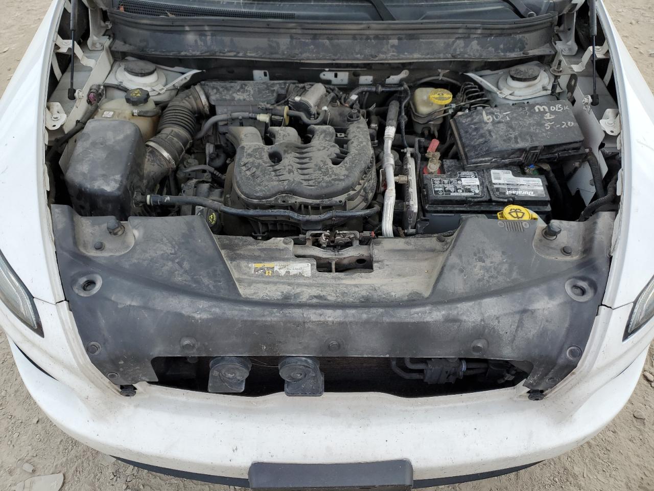 2016 Jeep Cherokee Latitude VIN: 1C4PJMCS3GW152796 Lot: 87222965