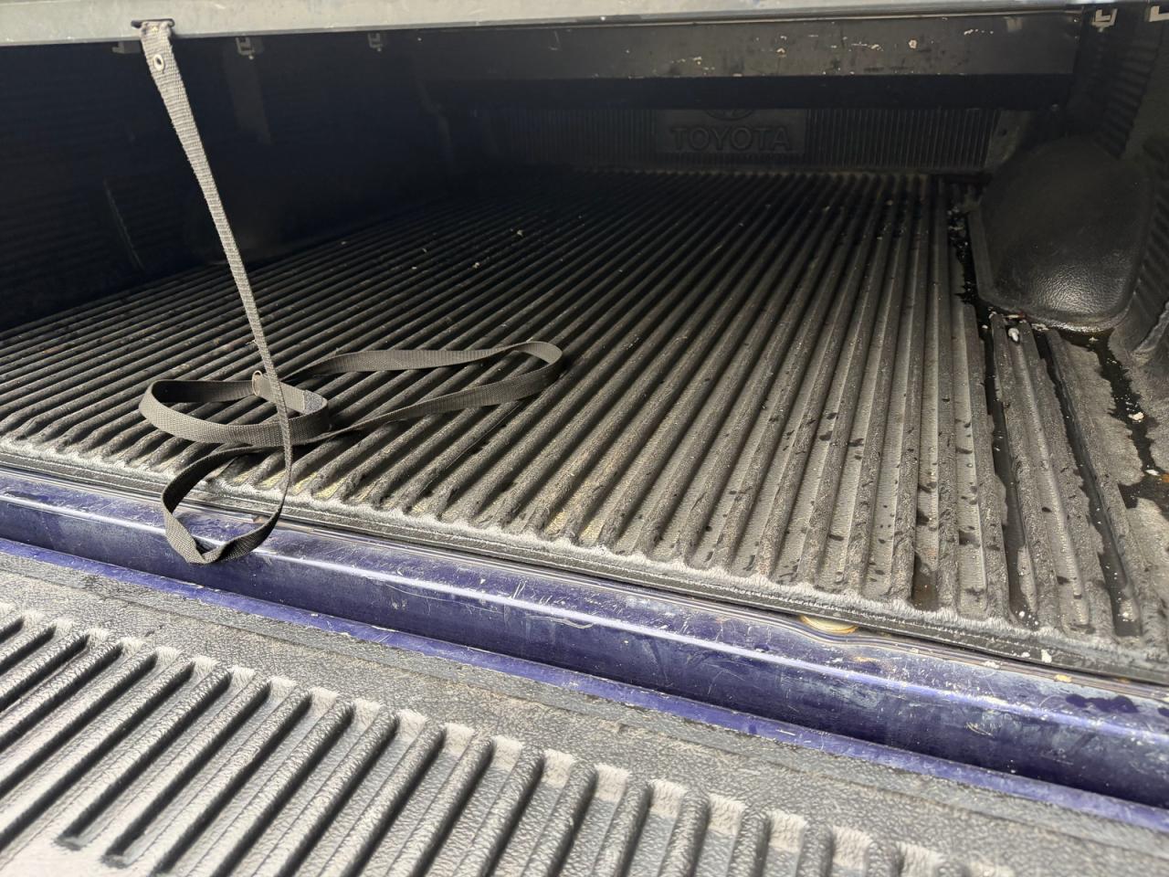 2000 Toyota Tundra Access Cab VIN: 5TBBT441XYS070214 Lot: 89451685