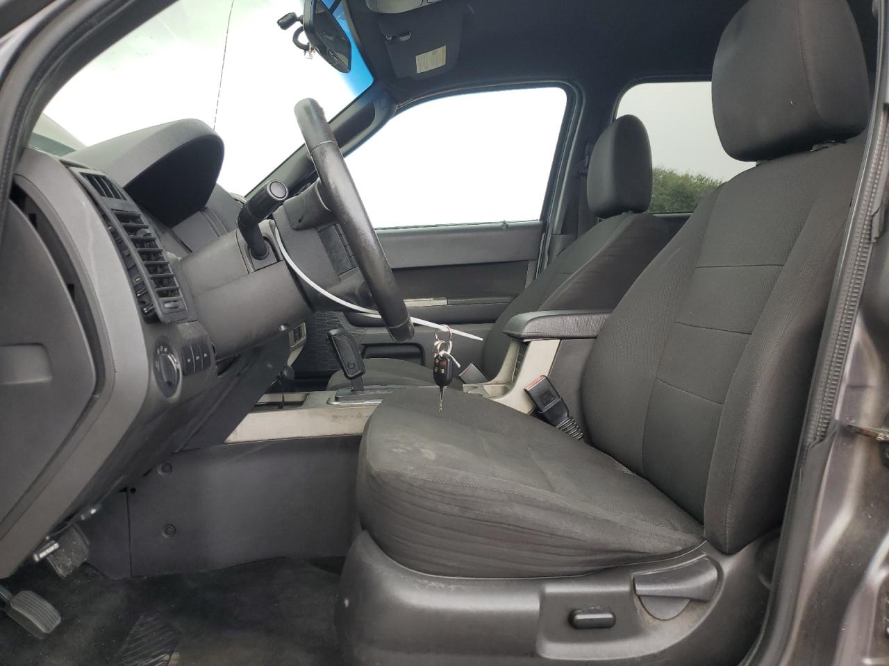 2010 Ford Escape Xlt VIN: 1FMCU0DG8AKA08308 Lot: 81988545