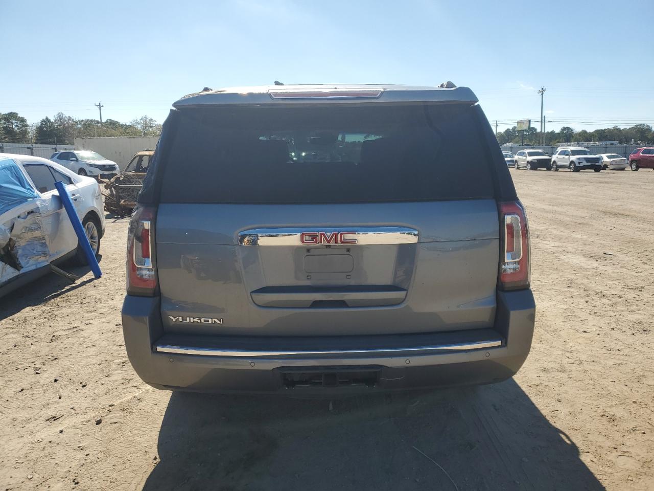 2019 GMC Yukon Denali VIN: 1GKS1CKJ4KR301399 Lot: 90702895