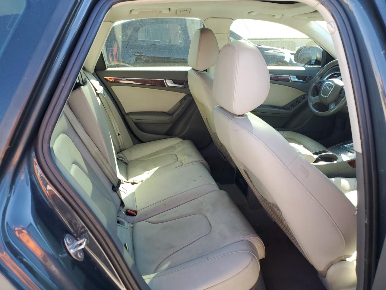 2009 Audi A4 2.0T Avant Quattro VIN: WAUVF78K29A199446 Lot: 84737865