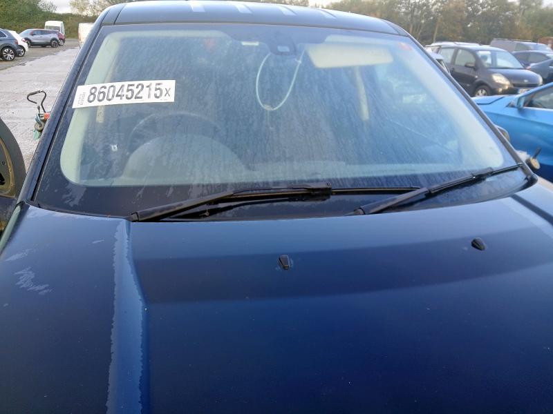 2013 LAND ROVER FREELANDER 2.2 TD4 BLACK AND WHITE 5DR