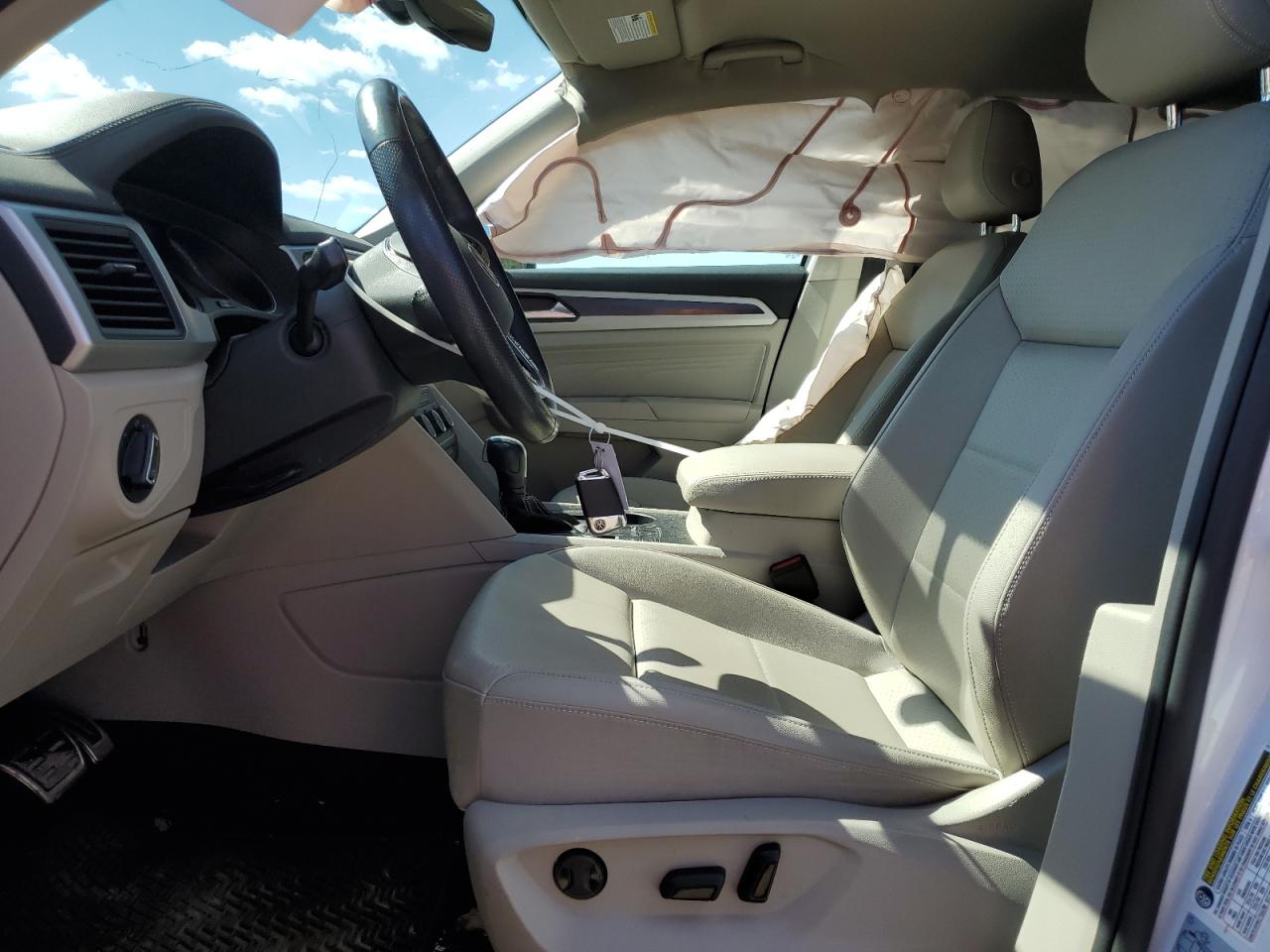 2021 Volkswagen Atlas Se VIN: 1V2MR2CA7MC586061 Lot: 86263585