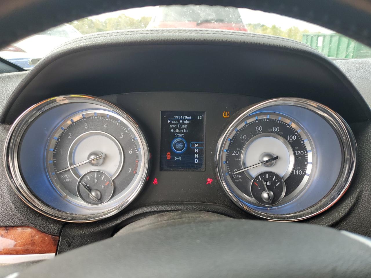2012 Chrysler 300 Limited VIN: 2C3CCACG0CH310737 Lot: 82210785