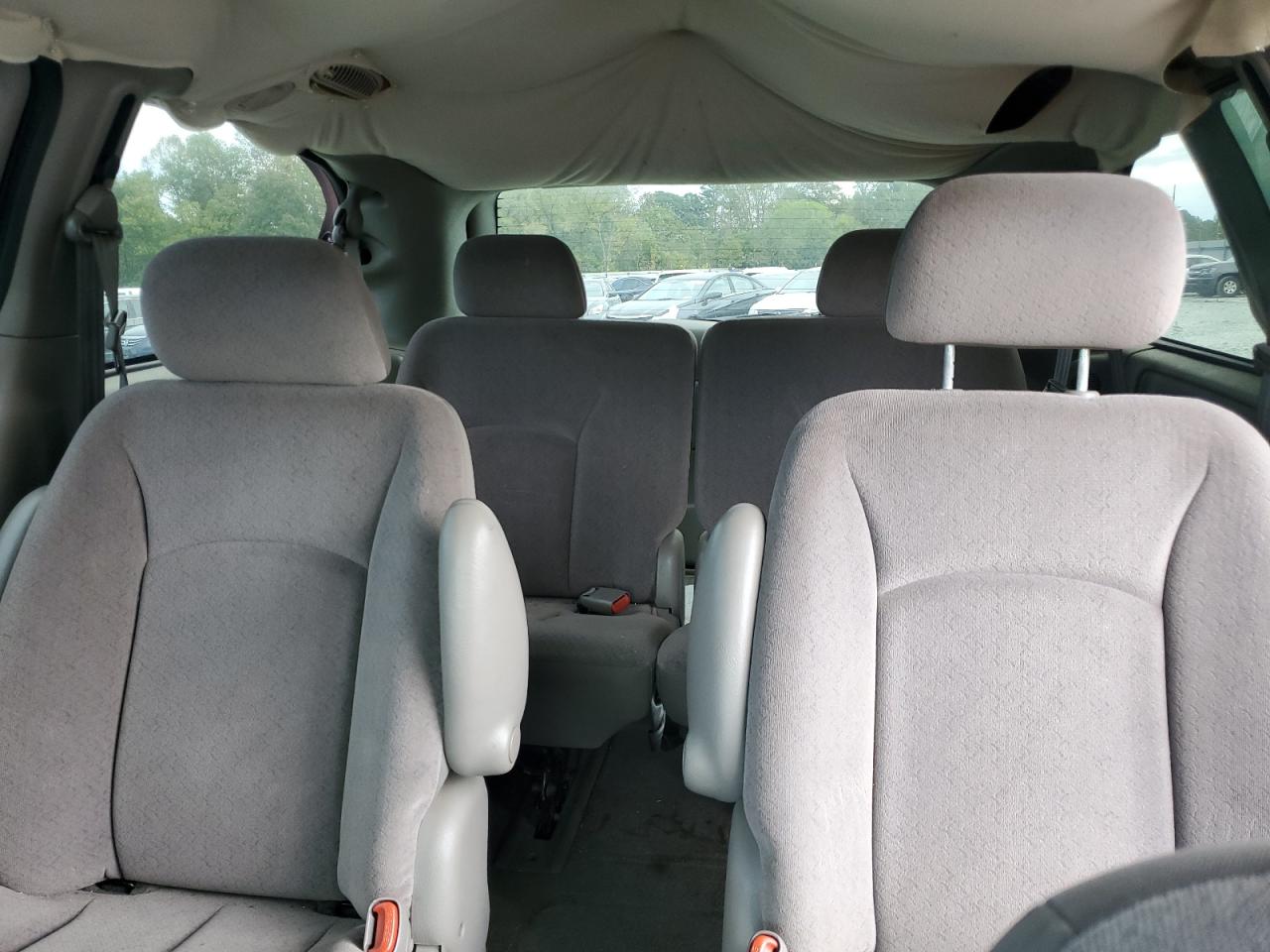 2002 Dodge Grand Caravan Ex VIN: 2B4GP74L82R524039 Lot: 82339235