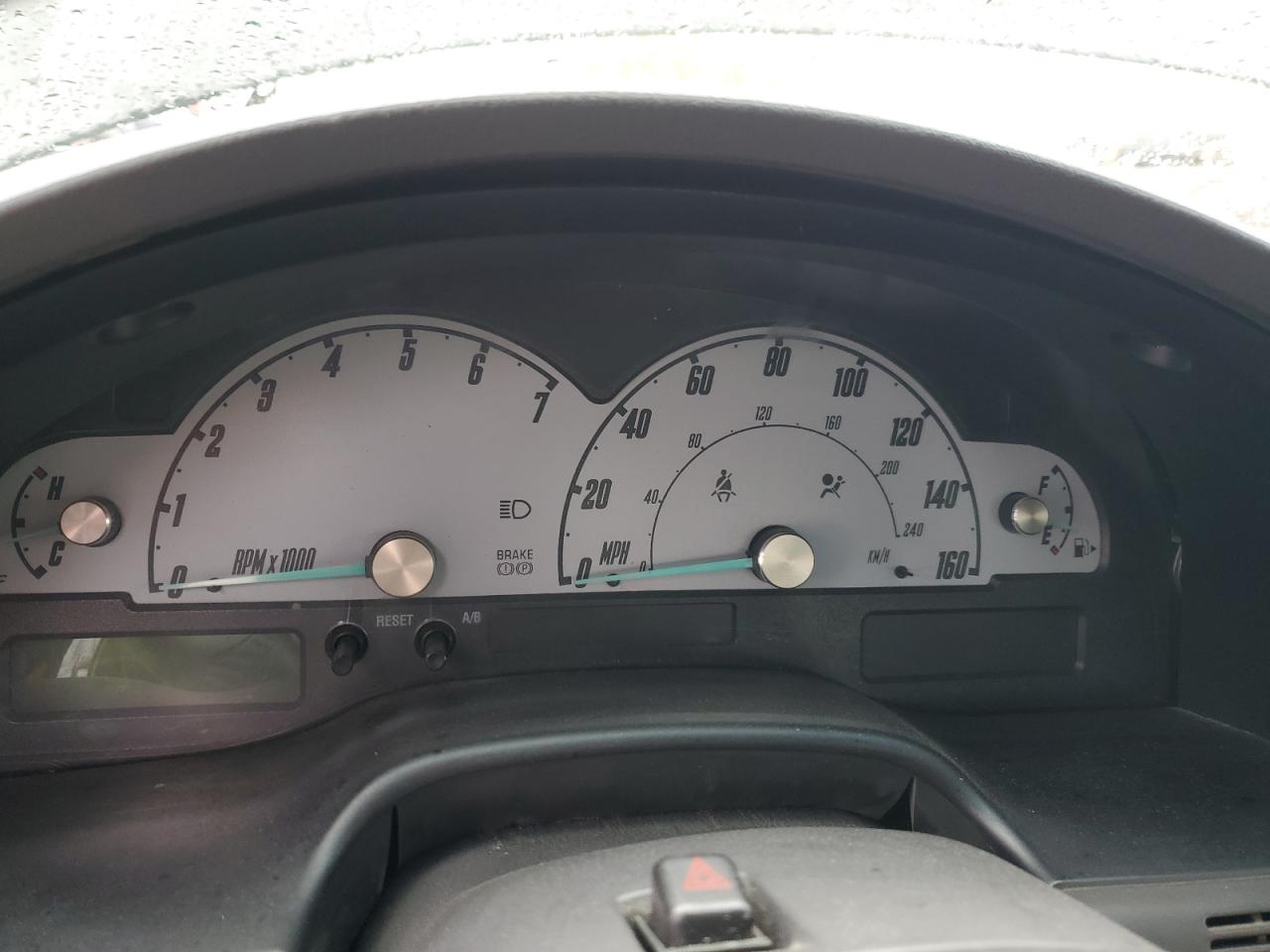 2002 Ford Thunderbird VIN: 1FAHP60A52Y119814 Lot: 82621765