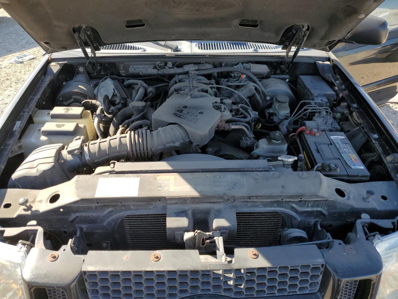 2004 Ford Explorer Sport Trac VIN: 1FMZU67K24UB52698 Lot: 89689575