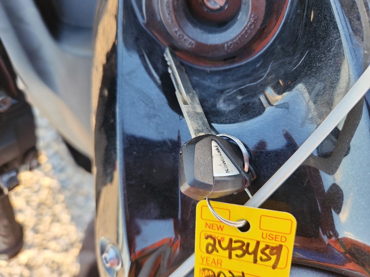 2021 Kawasaki Ex650 M VIN: ML5EXEM17MDA27032 Lot: 85729025