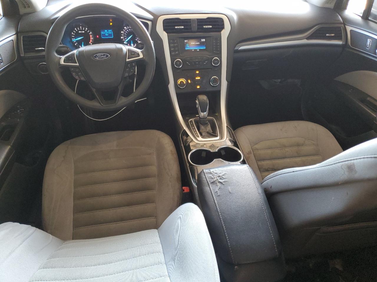 2014 Ford Fusion S VIN: 3FA6P0G73ER379940 Lot: 86553775