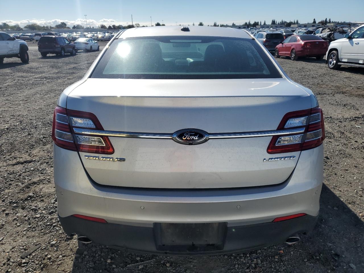 2019 Ford Taurus Limited VIN: 1FAHP2F82KG106604 Lot: 82781255