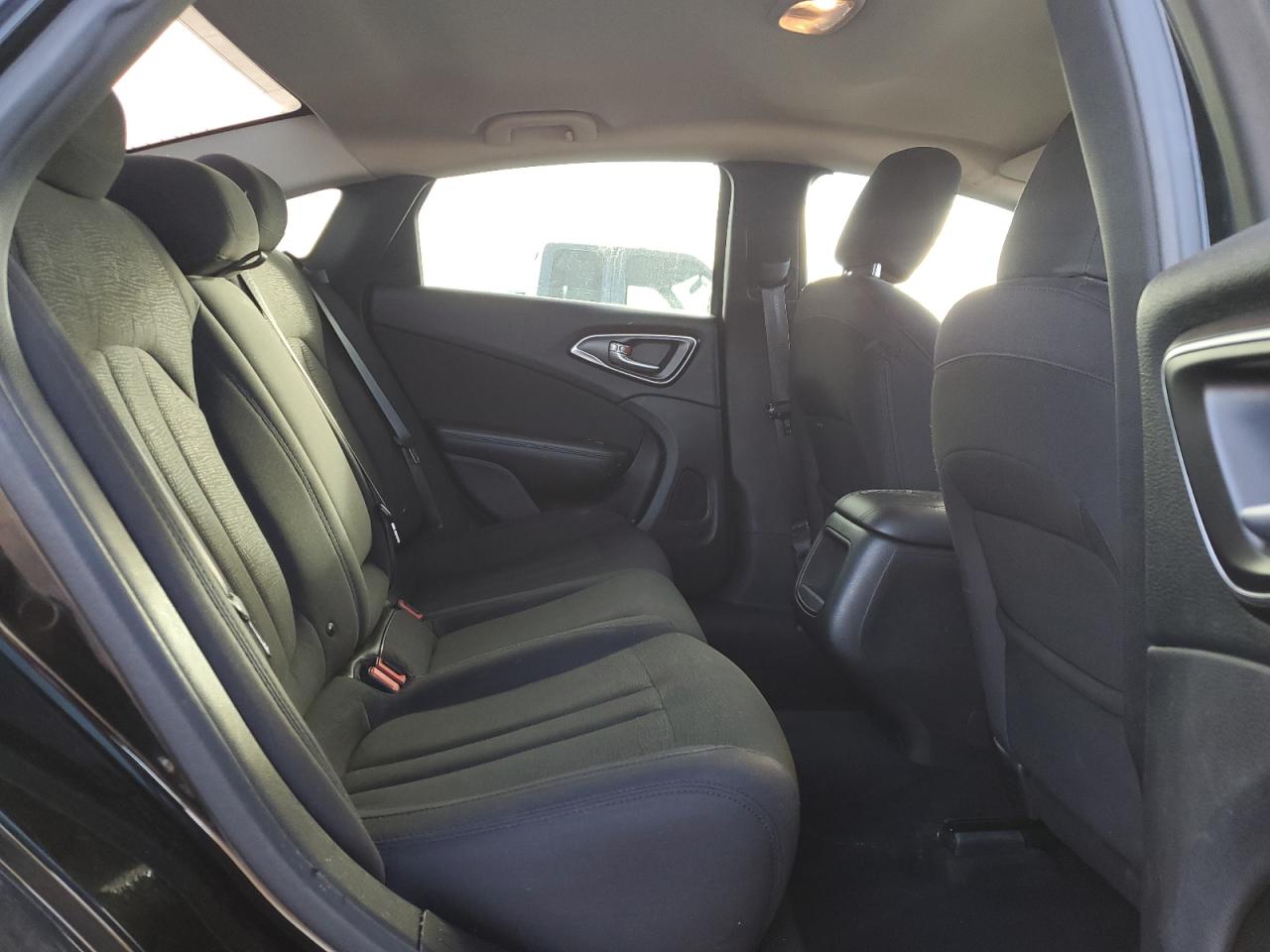 2016 Chrysler 200 Lx VIN: 1C3CCCFB3GN114073 Lot: 86159155