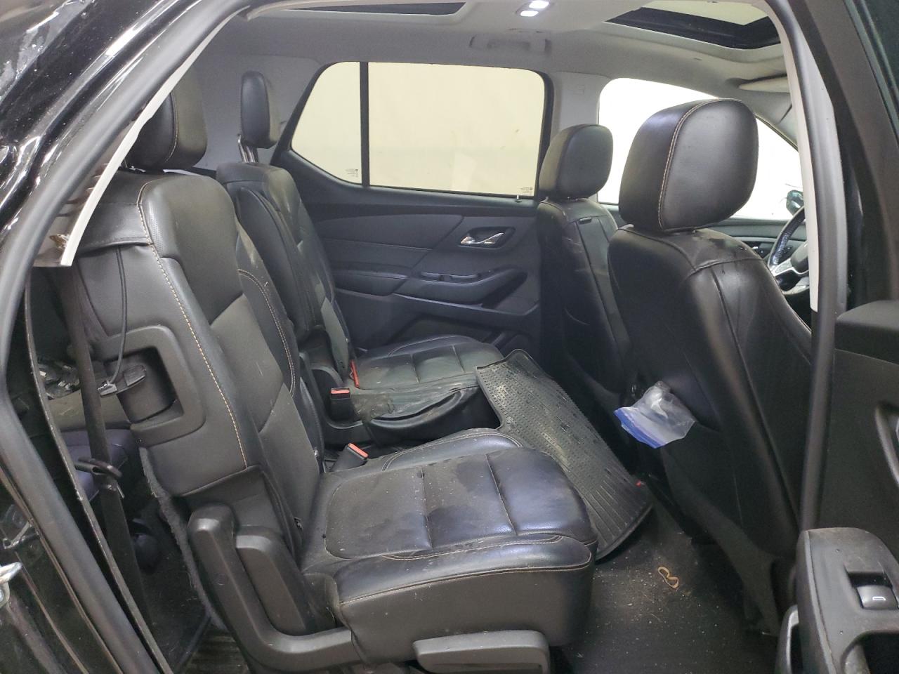 2018 Chevrolet Traverse Premier VIN: 1GNERKKW9JJ266743 Lot: 61549725