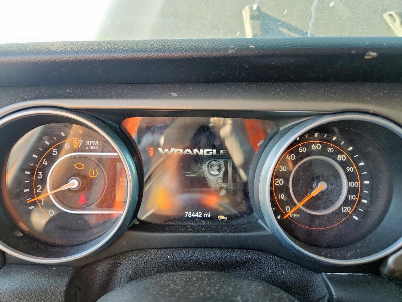 2018 Jeep Wrangler Unlimited Sport VIN: 1C4HJXDG2JW246160 Lot: 85196775