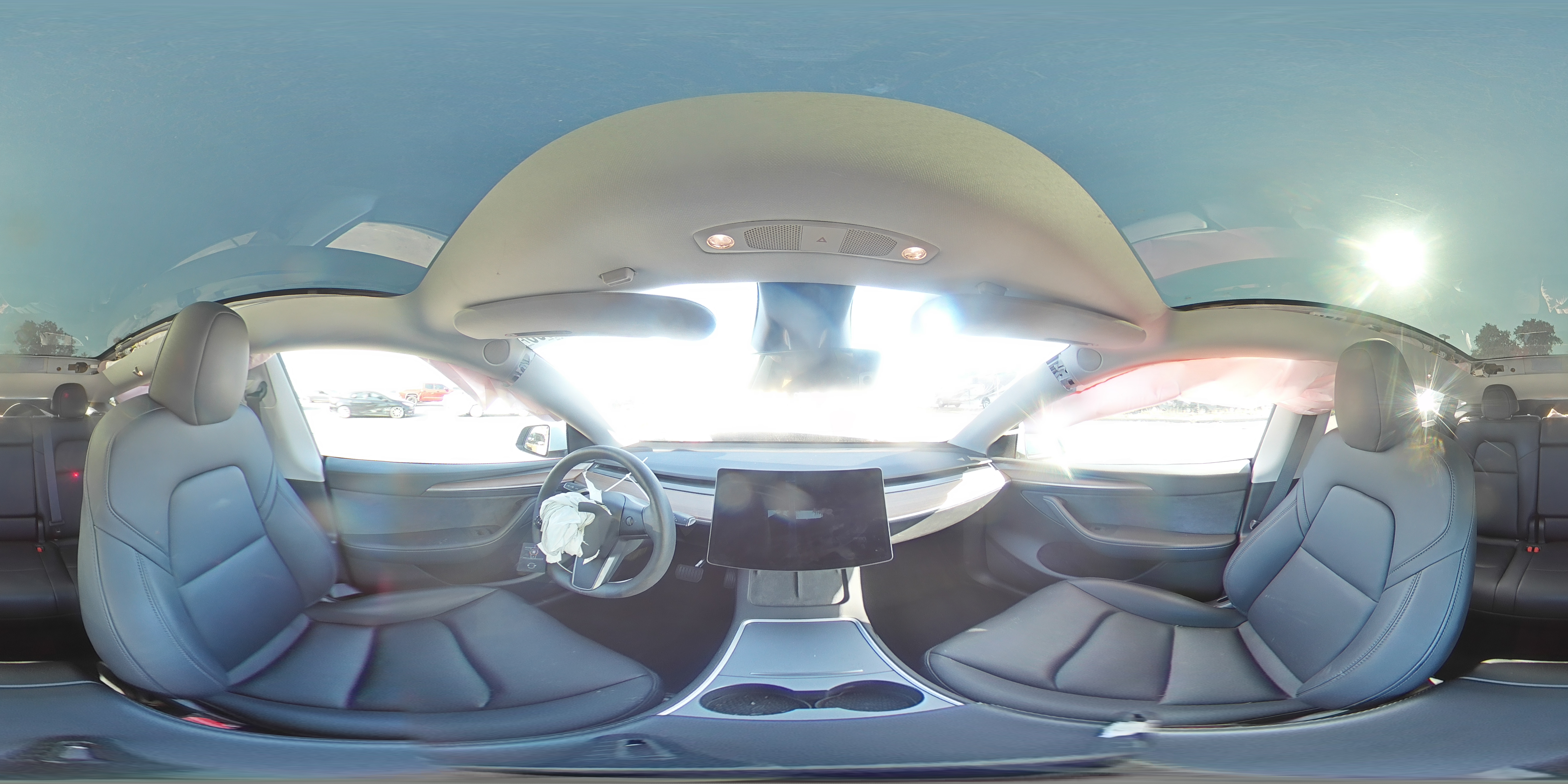 2024 Tesla Model Y VIN: 7SAYGDED4RF184698 Lot: 89866565