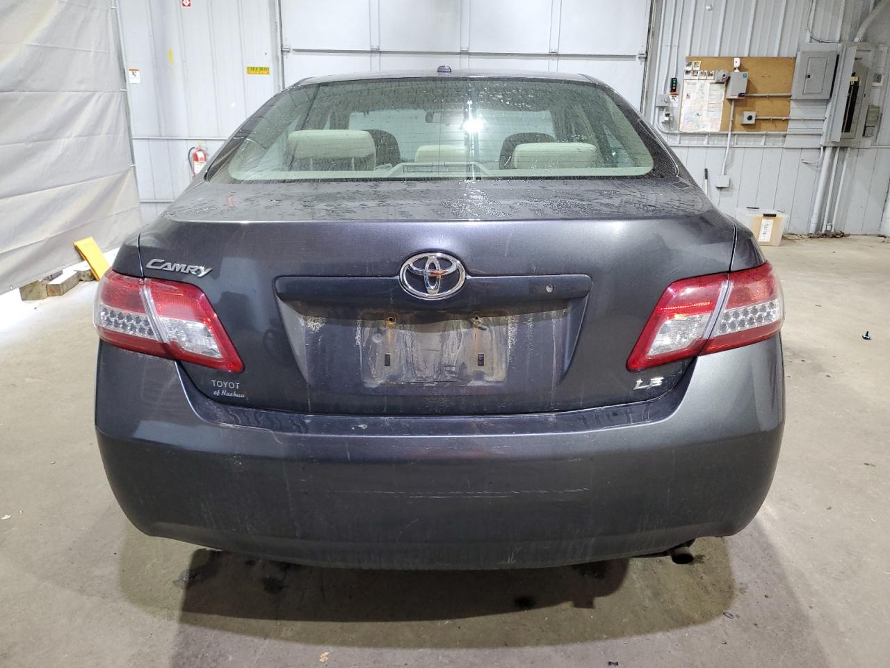 2010 Toyota Camry Base VIN: 4T4BF3EK7AR037612 Lot: 85684375