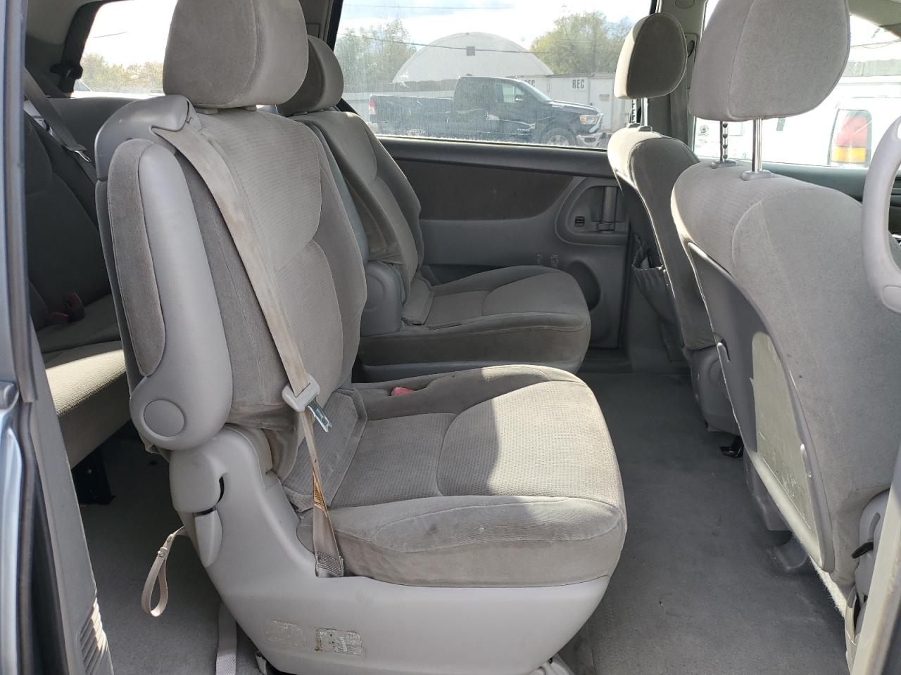 2004 Toyota Sienna Ce VIN: 5TDZA23C44S012290 Lot: 90299995