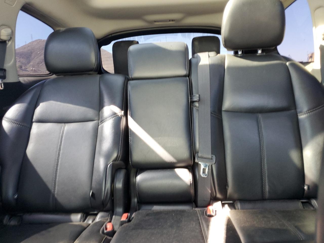 2018 Nissan Pathfinder S VIN: 5N1DR2MNXJC612033 Lot: 86654975
