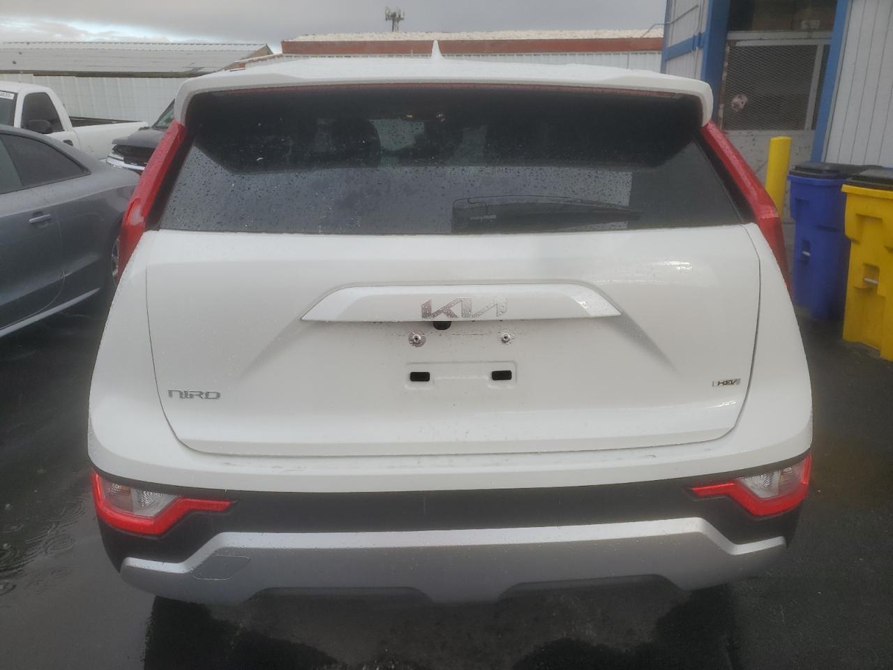 2025 Kia Niro Lx VIN: KNDCP3LE4S5305055 Lot: 89672175