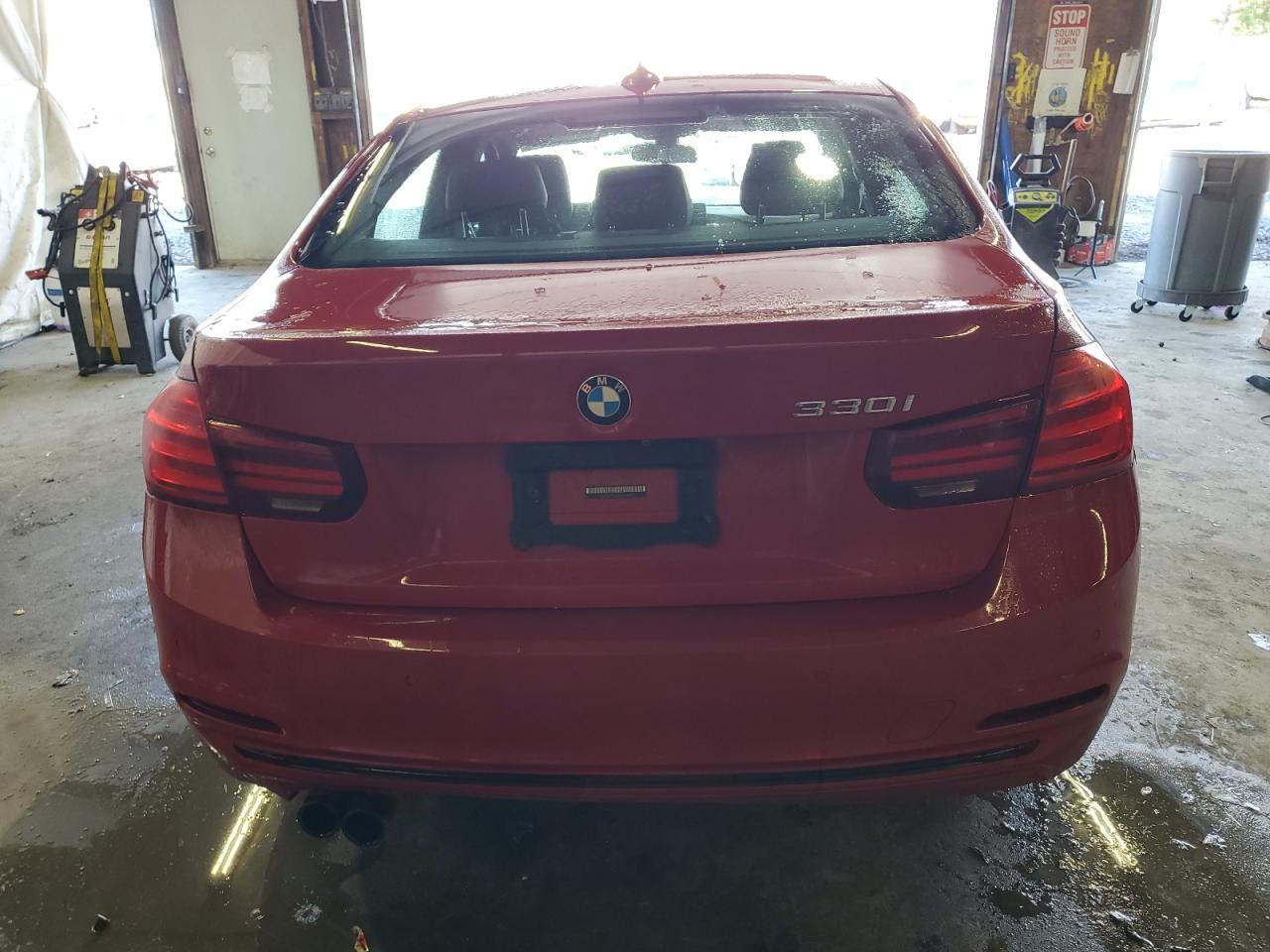 2018 BMW 330 Xi VIN: WBA8D9G55JNU68711 Lot: 85505995