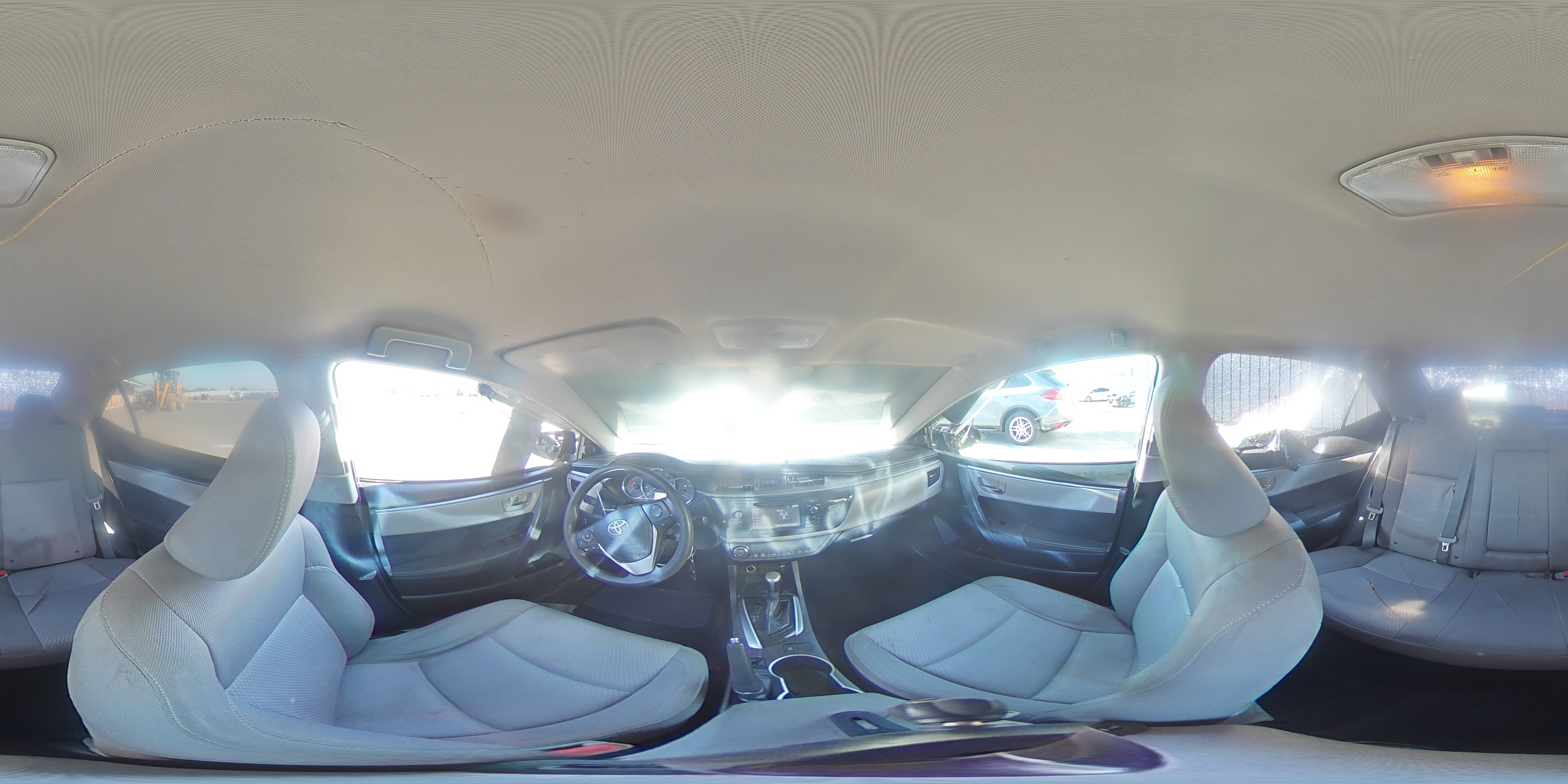 2015 Toyota Corolla L VIN: 5YFBURHE2FP209336 Lot: 82382605