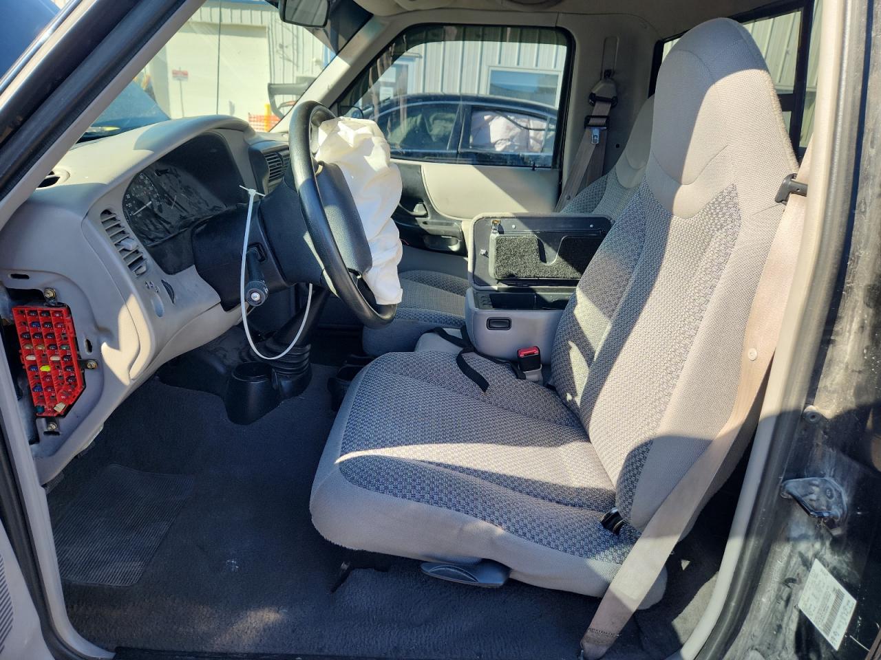 2000 Ford Ranger VIN: 1FTYR10C7YPB29784 Lot: 90239895