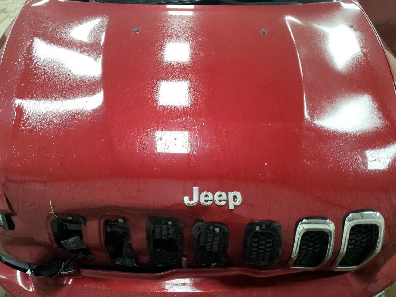 2014 Jeep Cherokee Latitude VIN: 1C4PJMCS2EW198035 Lot: 90520615