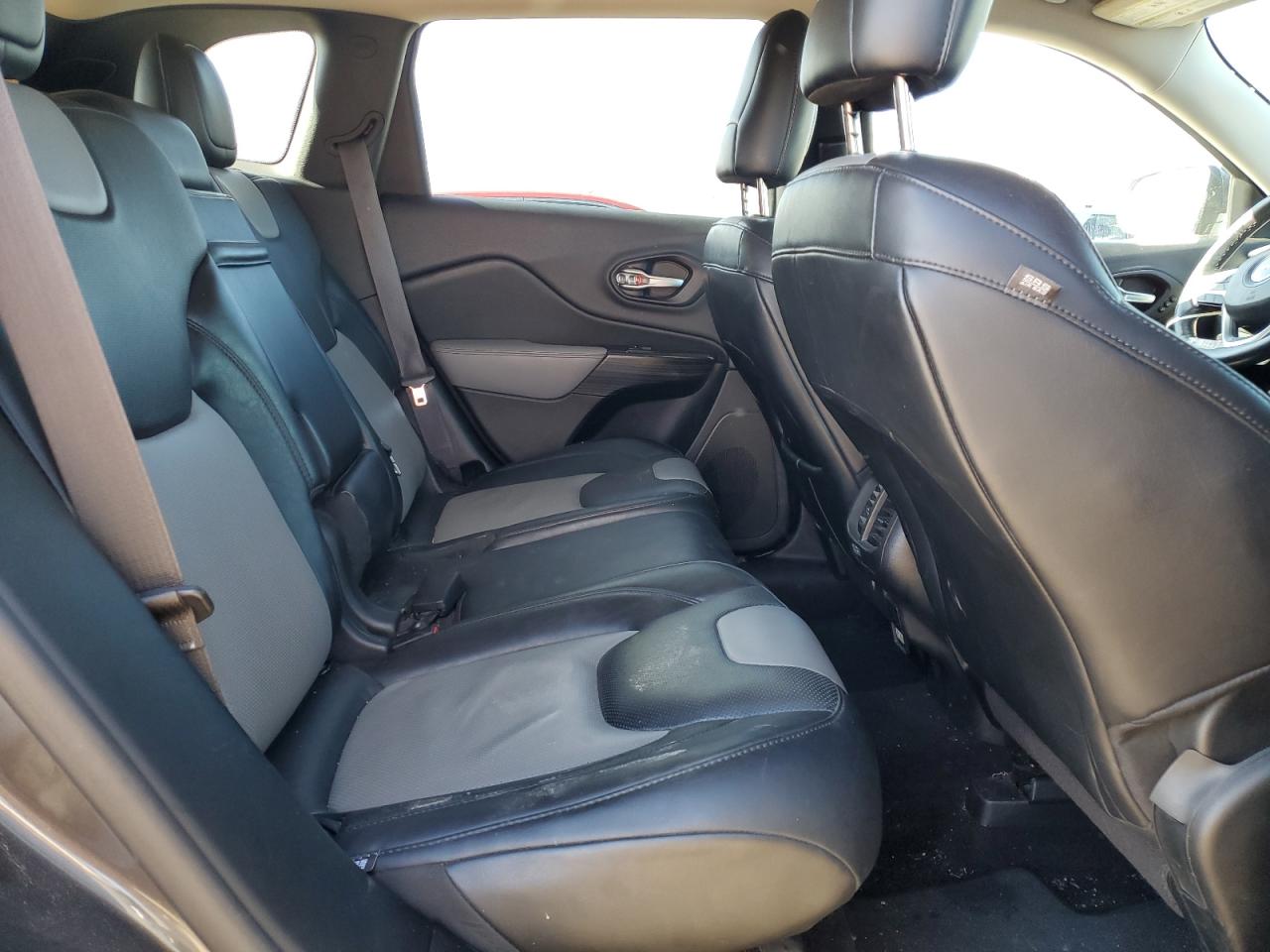 2014 Jeep Cherokee Limited VIN: 1C4PJMDS3EW255650 Lot: 85494745