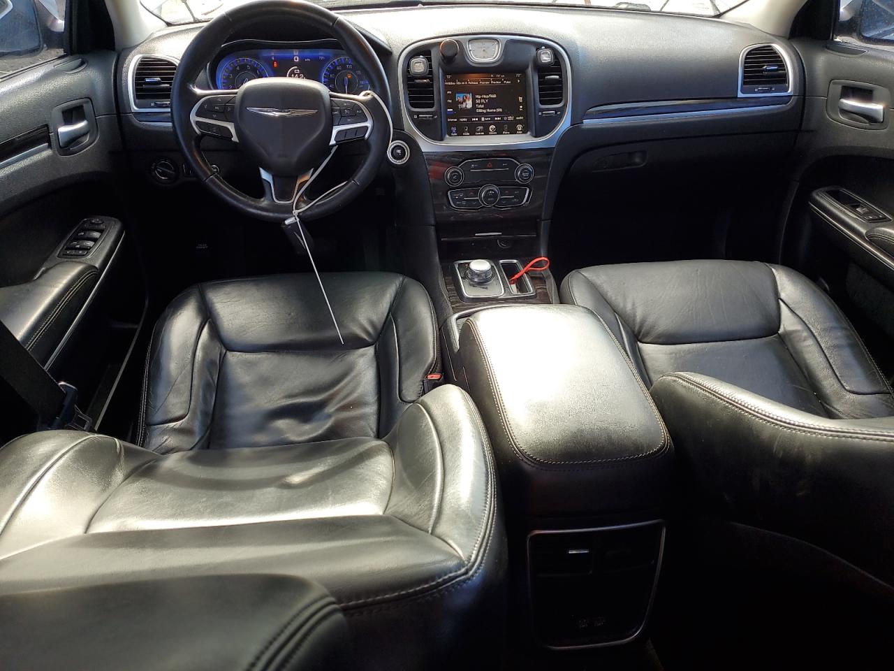 2015 Chrysler 300 Limited VIN: 2C3CCAAG3FH820359 Lot: 84388445