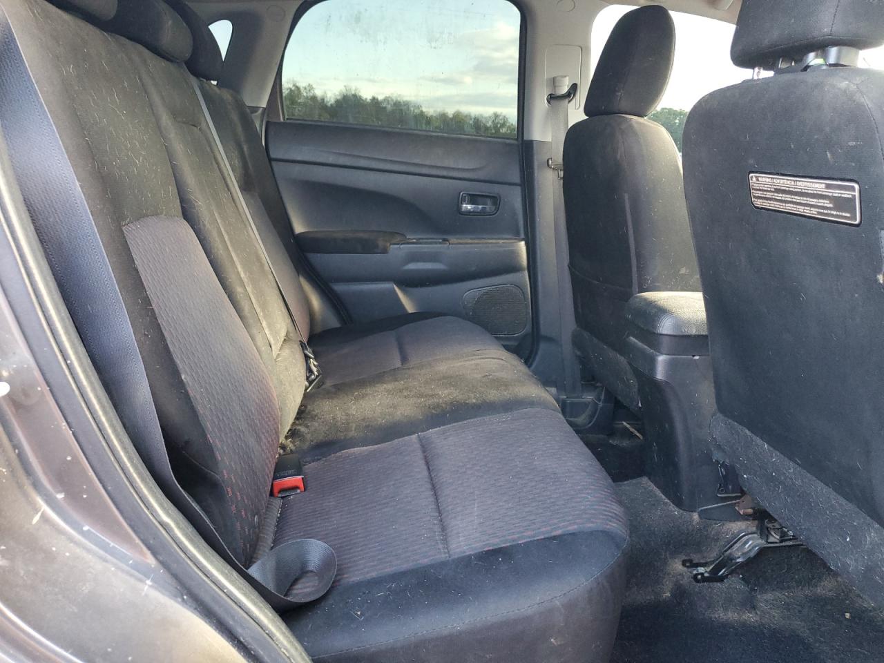 2018 Mitsubishi Outlander Sport Es VIN: JA4AR3AU8JU008848 Lot: 86143295